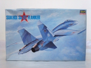 HASEGAWA 1/72 K40 SUKHOI Su-27 FLANKER
